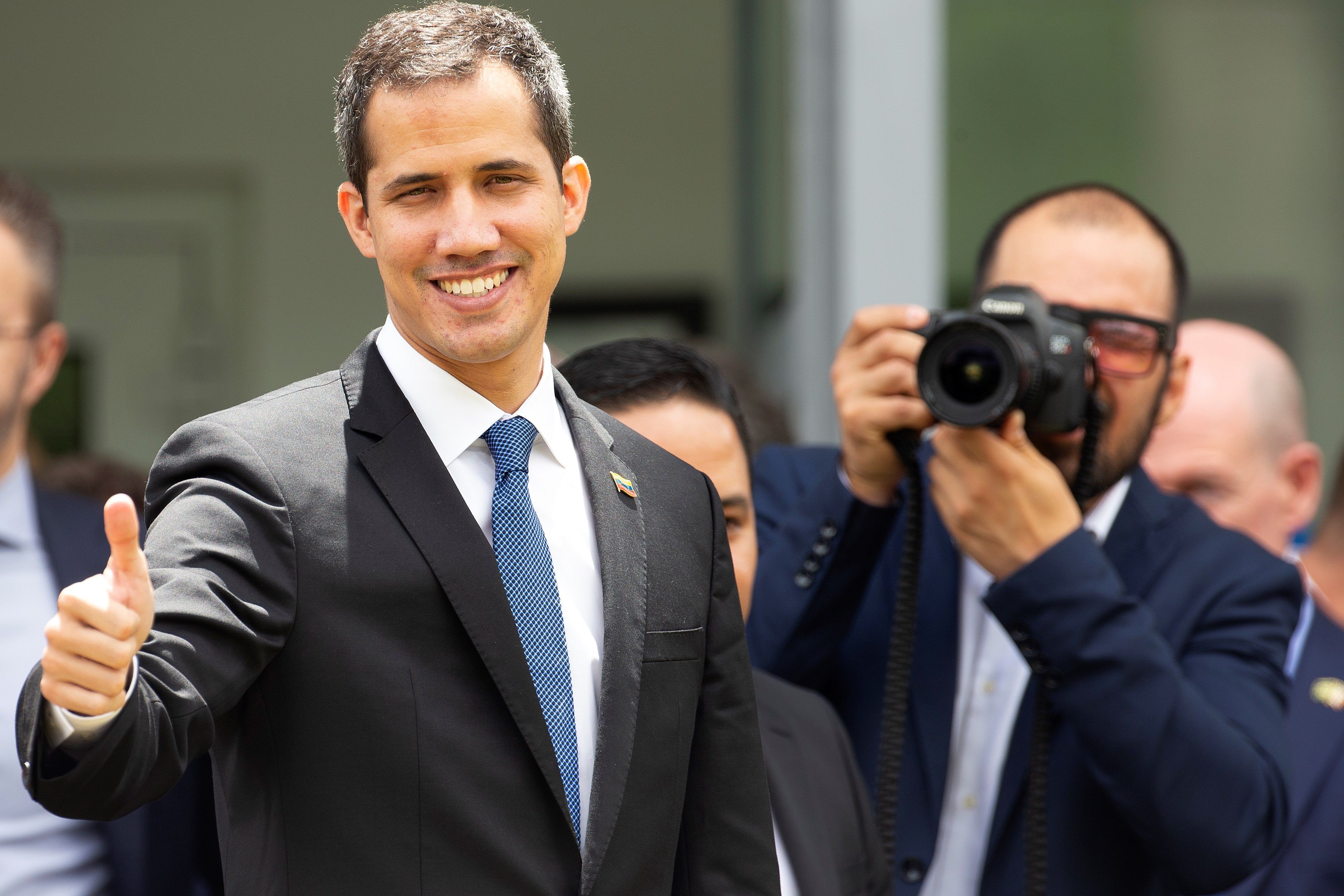 Guaidó confirma llegada de nuevo cargamento de ayuda humanitaria a Cúcuta (Fotos)