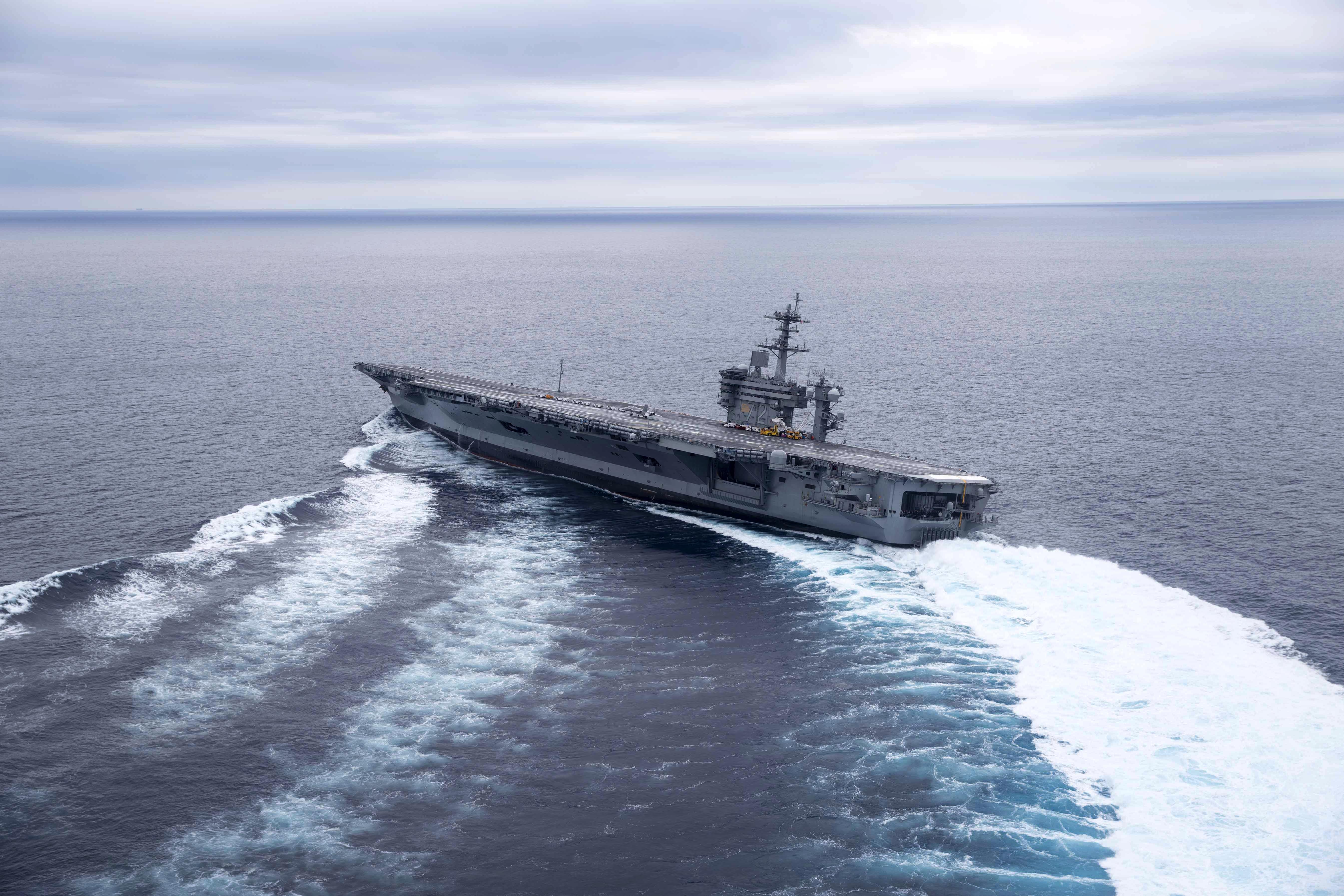 Conoce al Carrier Strike Group 12: Seis destructores, acorazados y un portaavión de EEUU que hicieron ejercicios (FOTOS)