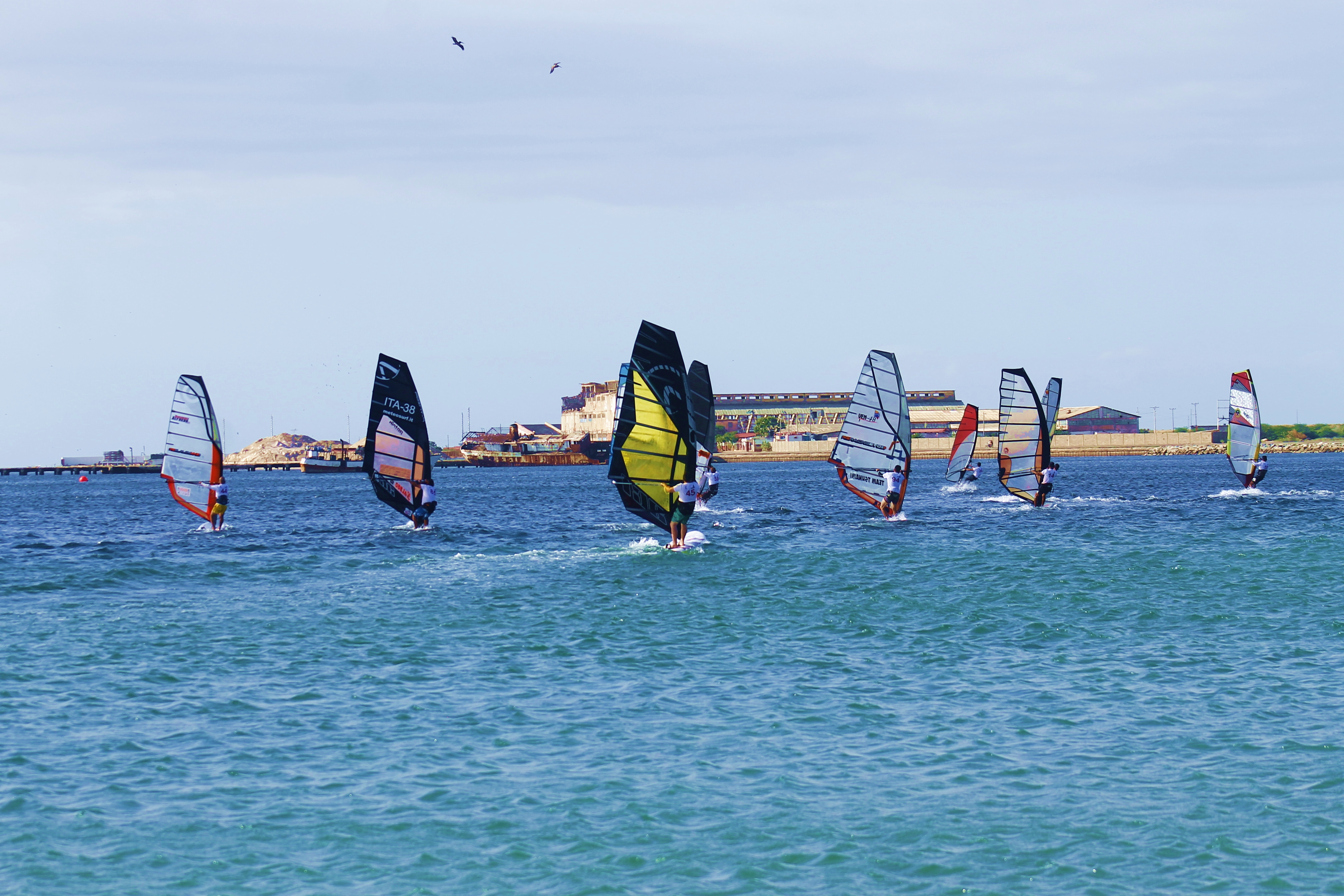 Circuito de Windsurf llega con su 2da regata a Lechería