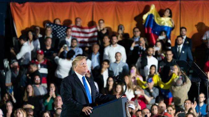 ALnavío: Trump pisa el acelerador en su lucha contra Maduro