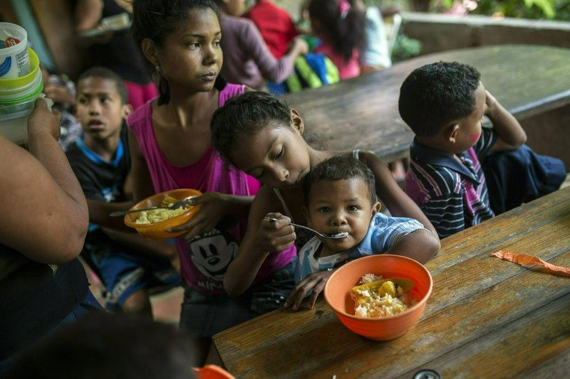 Escombros de Maduro: Los venezolanos sobreviven entre la inflación y el hambre