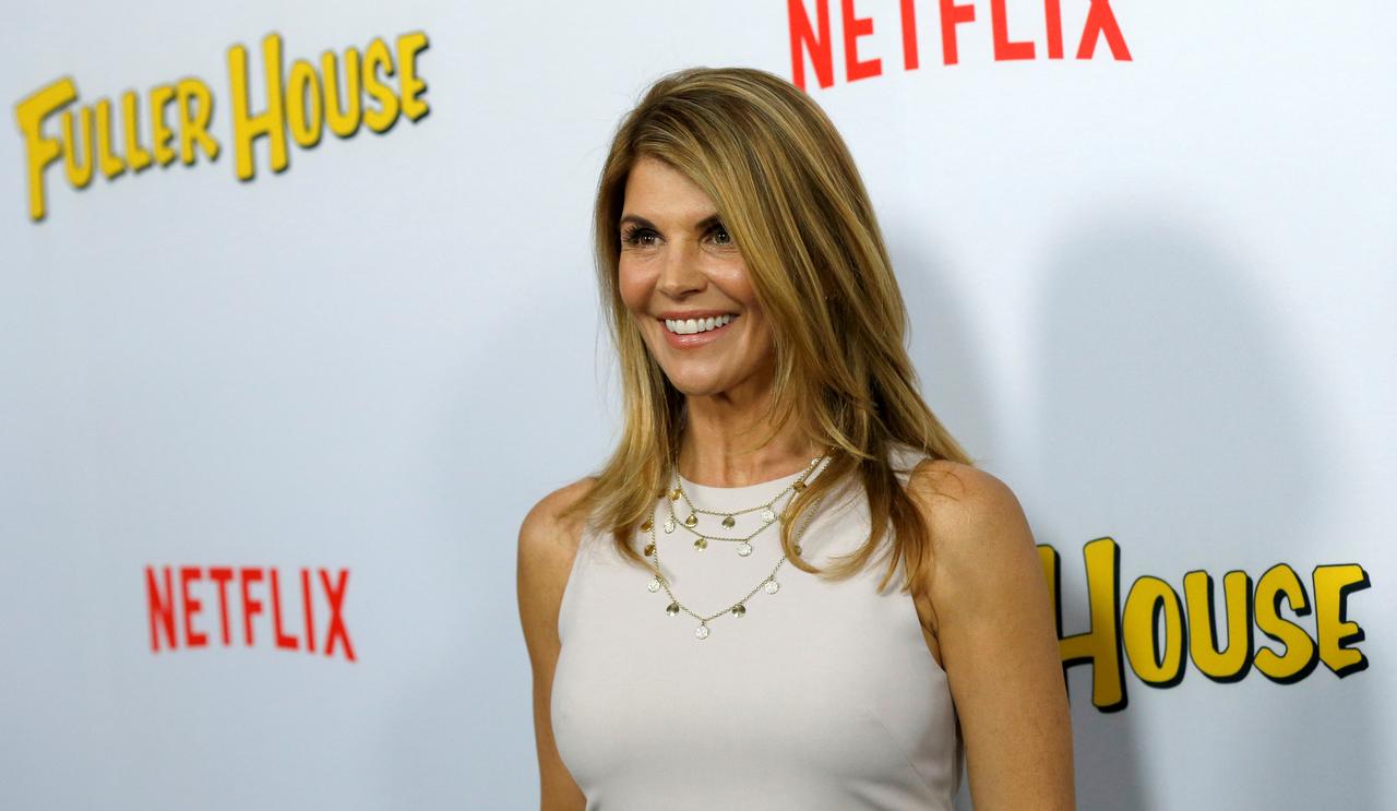 Lori Loughlin perdió su trabajo en Netflix y otras compañías tras escándalo de sobornos en universidades