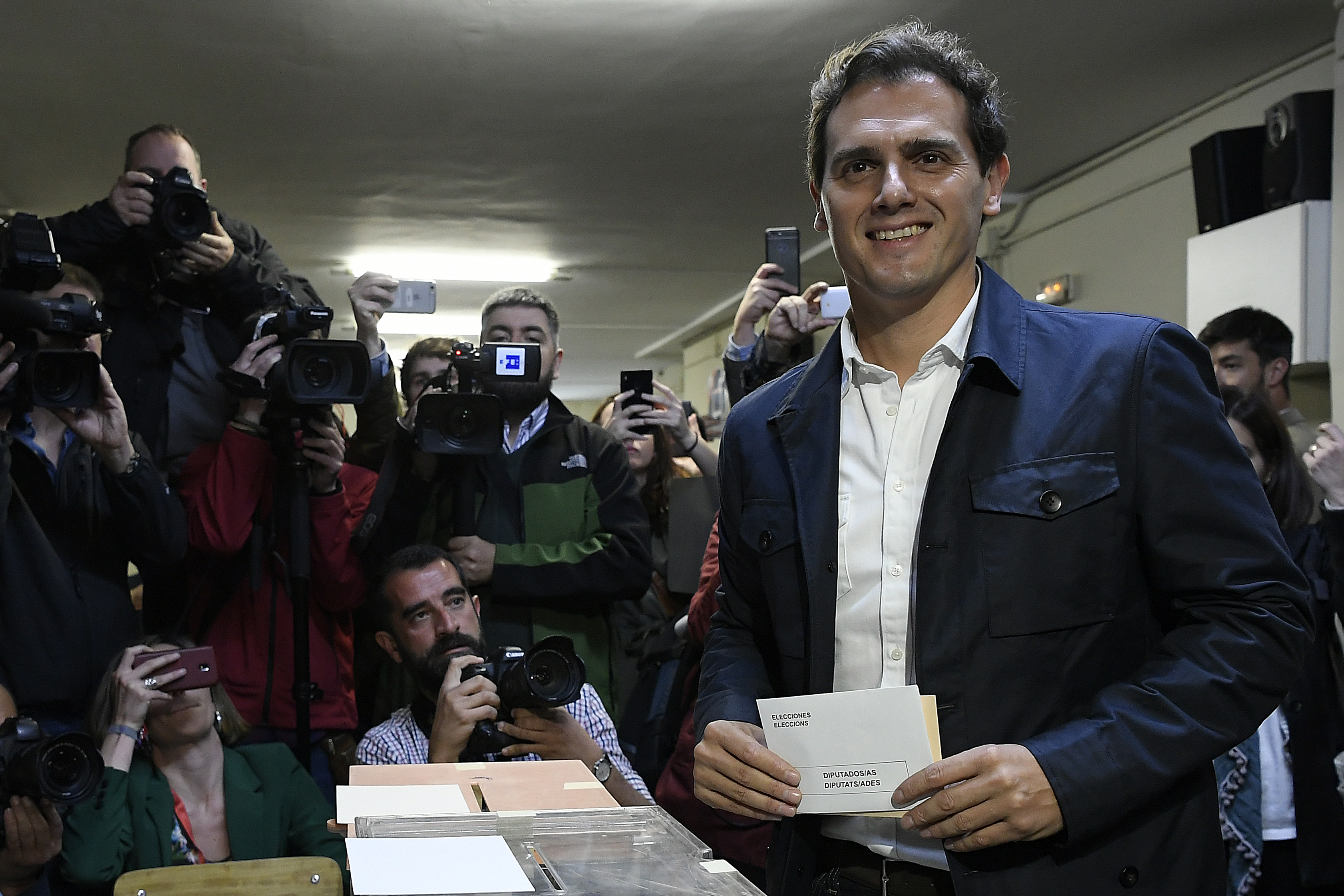 Líder de Ciudadanos, Albert Rivera, hospitalizado por salmonela