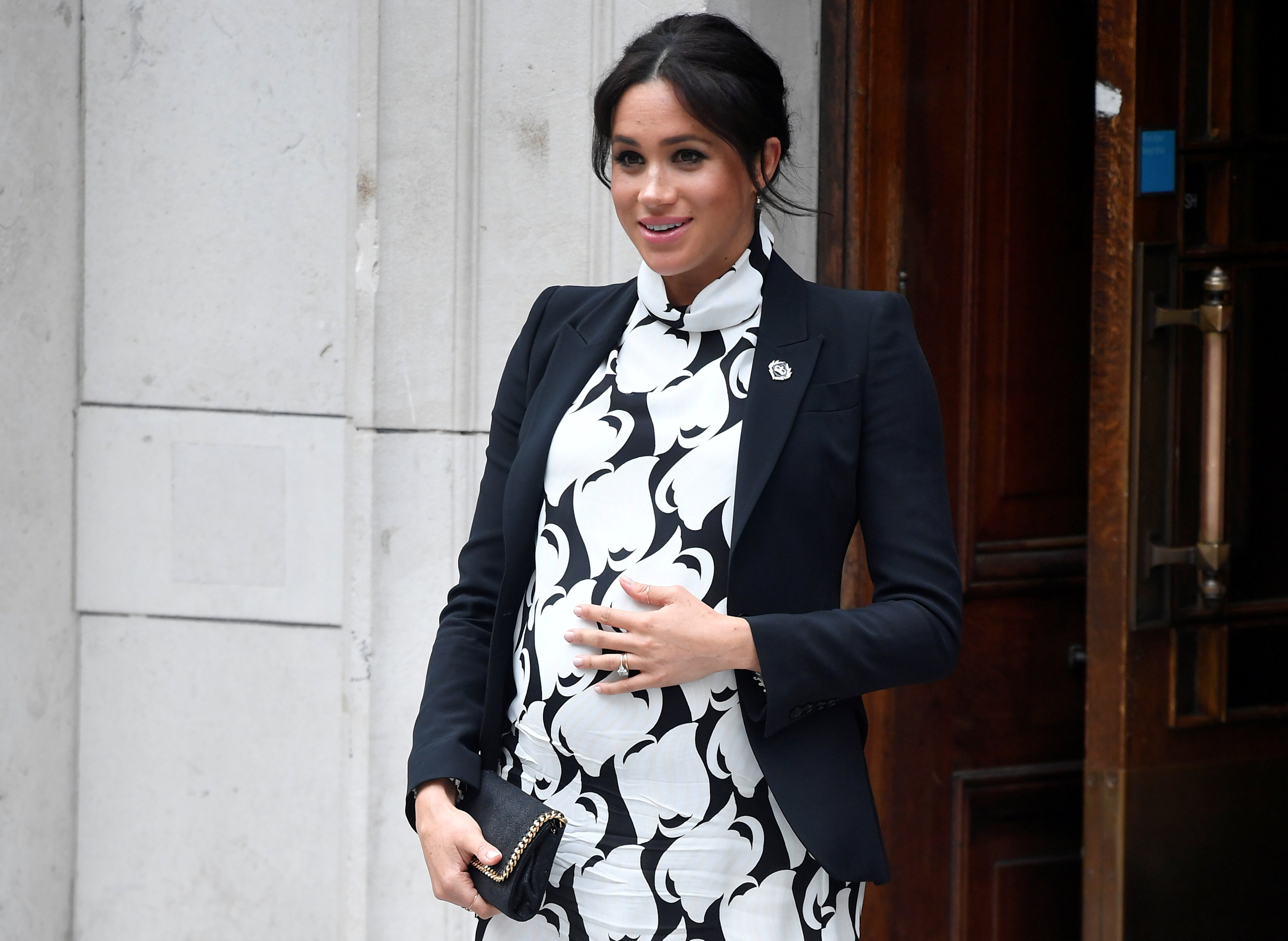 El nuevo apodo de Meghan Markle y la crítica cruel de la prensa a poco de dar a luz