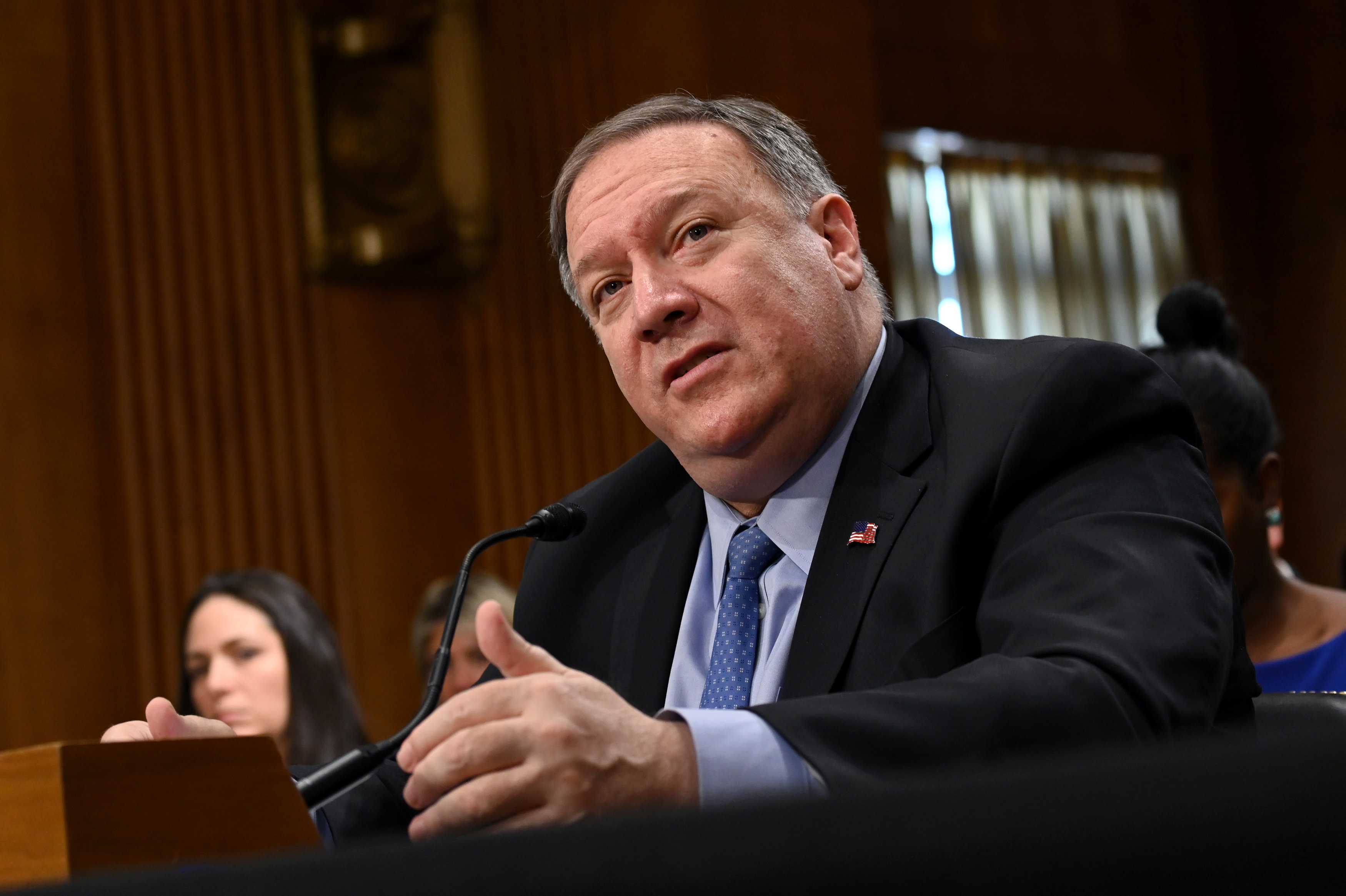 Pompeo le dice a Lavrov que Rusia desestabiliza a Venezuela