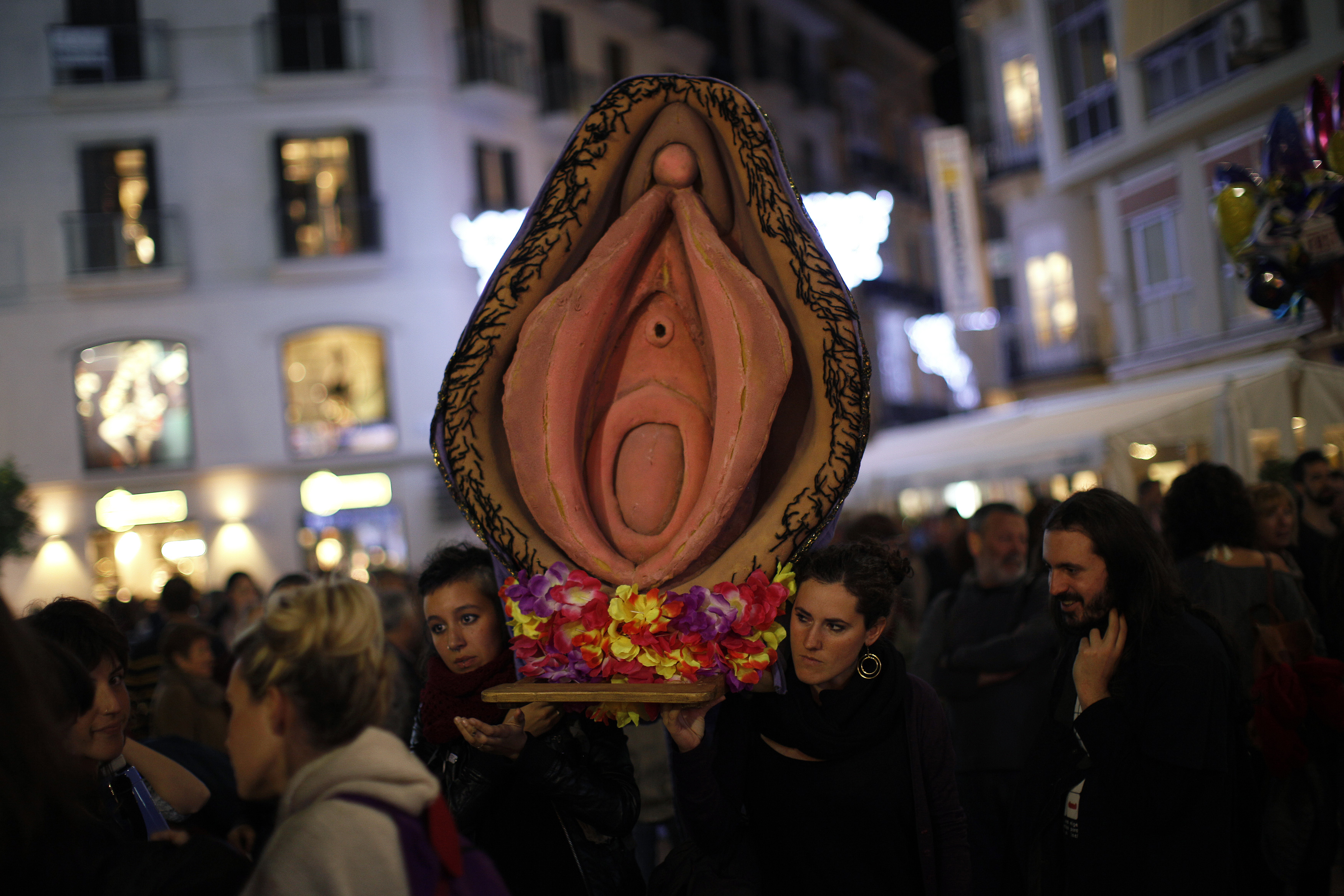 ¿Pendiente de un viaje erótico al museo de la vagina en Londres? (FOTO + UFF)