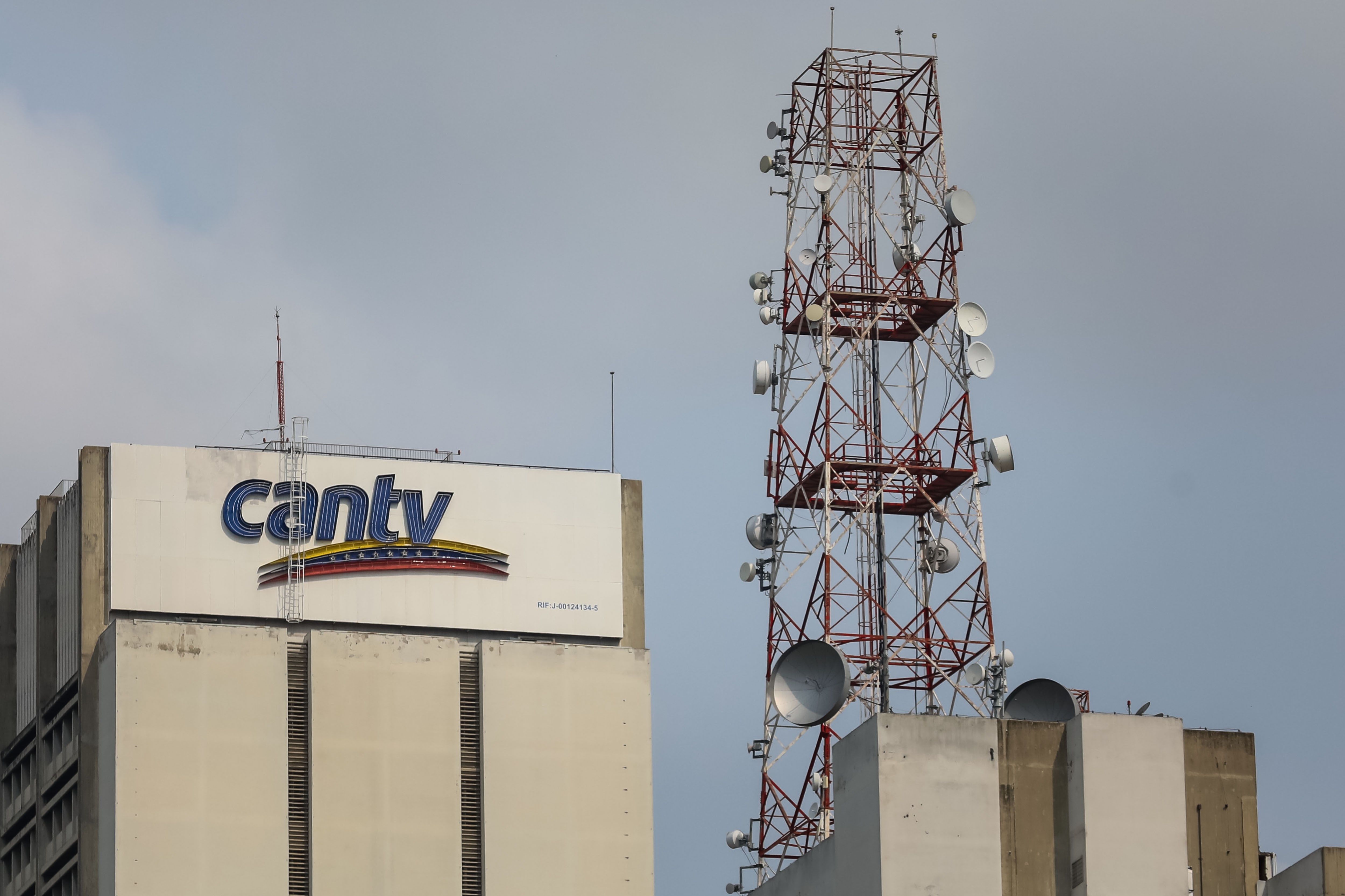Mérida, Táchira y Trujillo sufrieron caída de los servicios de Cantv por corte de fibra óptica este #31Mar