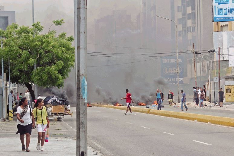 Fuertes protestas en Maracaibo por falta de agua #2Abr