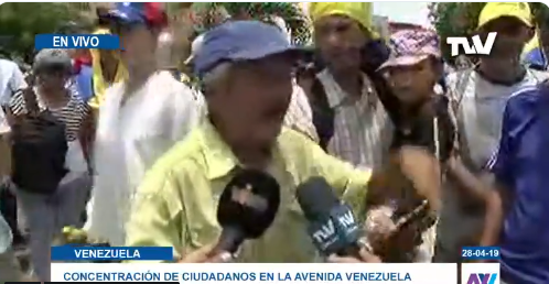 Me arrepiento mil veces de ser chavista, le sembré un futuro negro a mis hijos, relató manifestante en marcha de Guaidó (VIDEO)