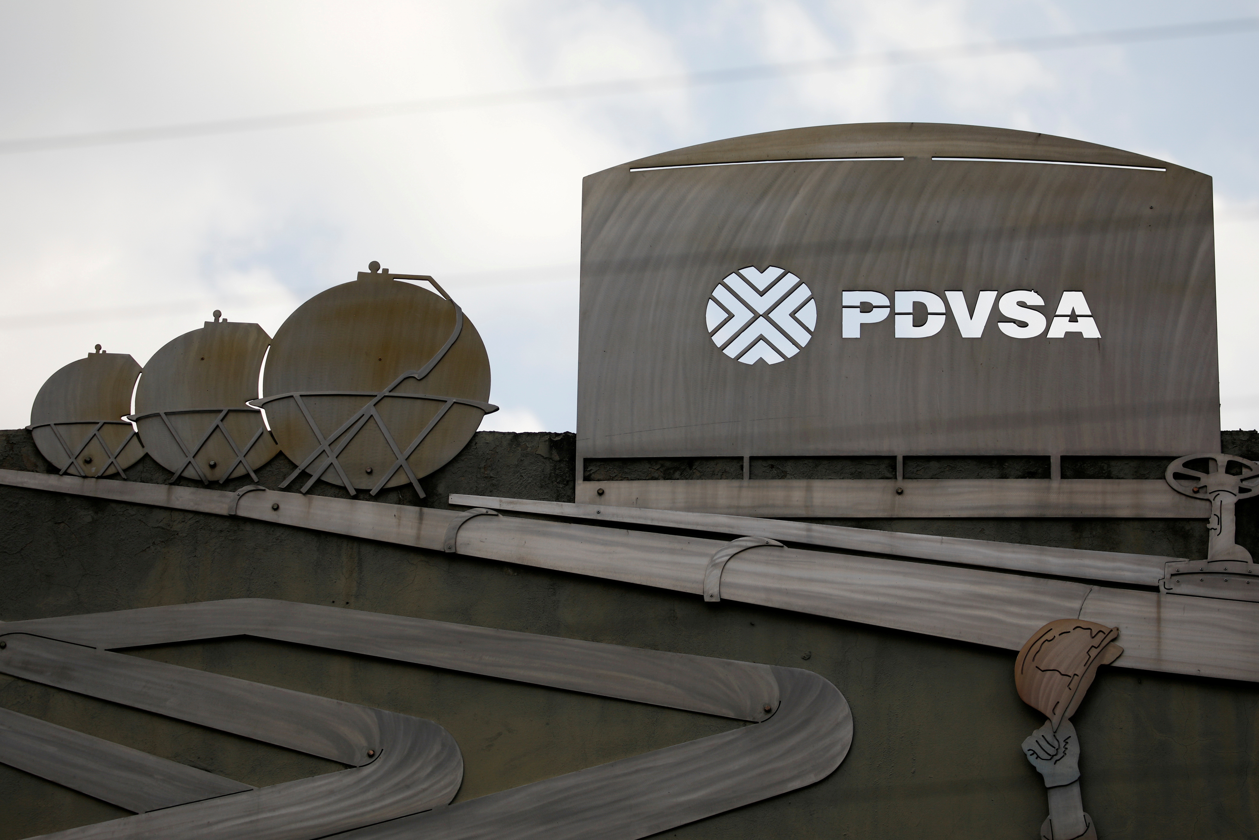 Presidencia encargada solicitó la exclusión de representantes de Maduro en caso de corrupción relacionados con Pdvsa