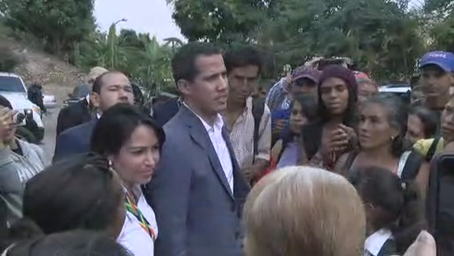 Juan Guaidó visita el convento de Agustinas en Los Teques (Fotos)