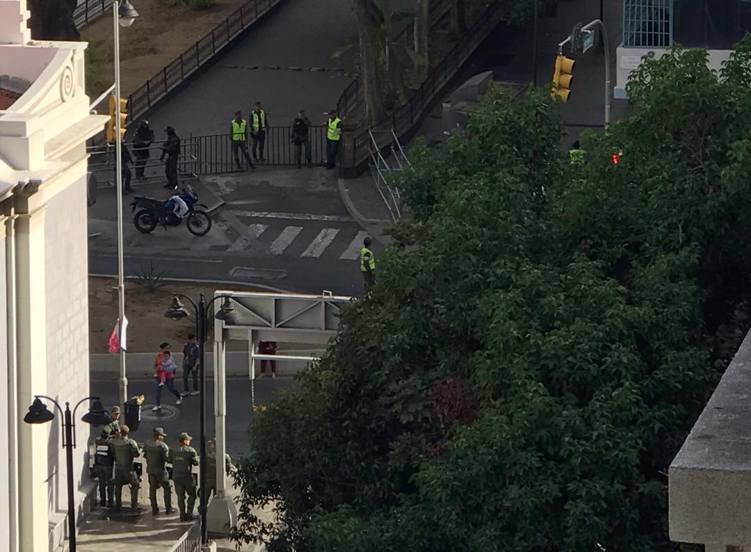 LA FOTO: Así se encuentran los alrededores de la Asamblea Nacional #14May