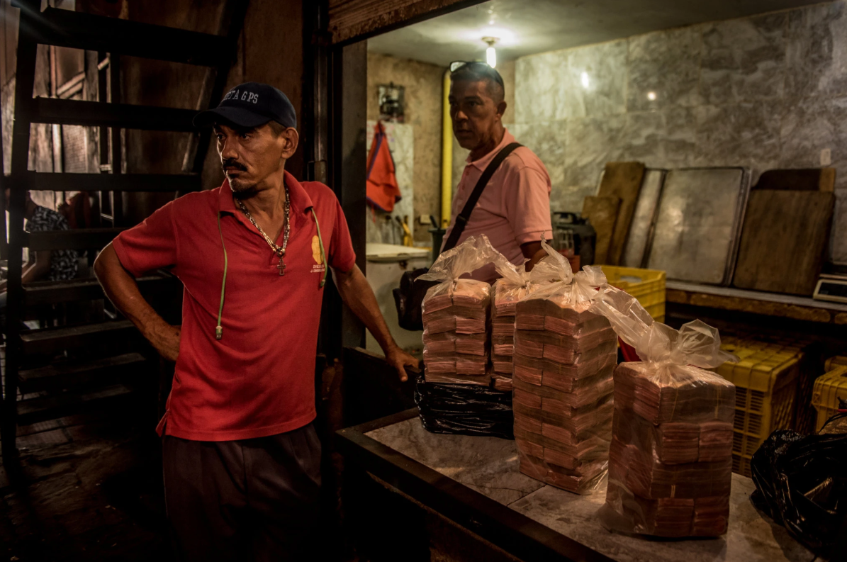 “El colapso de Venezuela es el peor en décadas”, afirman economistas al NYT