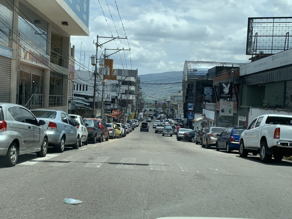 Estaciones de servicio en Táchira ya sin gasolina pero continúan las largas colas (Fotos) #18May