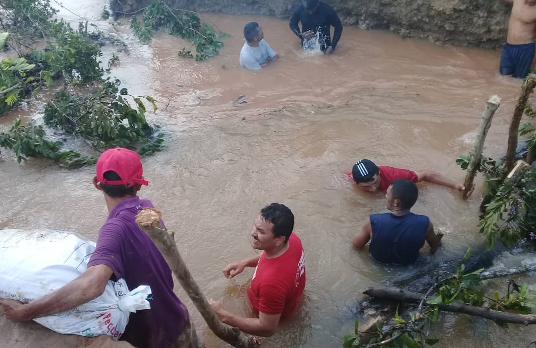 Alto Apure bajo el agua tras fuertes lluvias #26Jun (fotos)