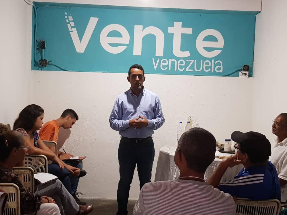 Juan Freites alertó que en Vargas se dio el primer paso para instaurar los “gobiernos comunitarios”