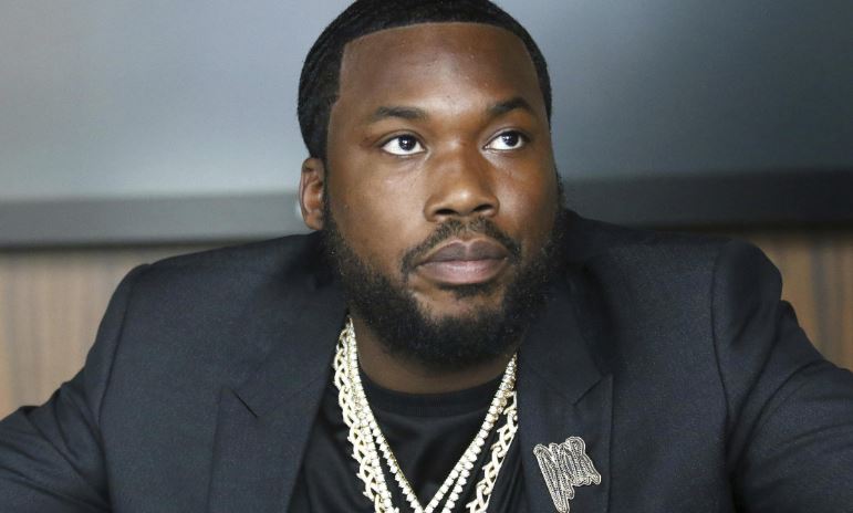 Rapero Meek Mill pone fin a su largo caso judicial en EEUU al declararse culpable