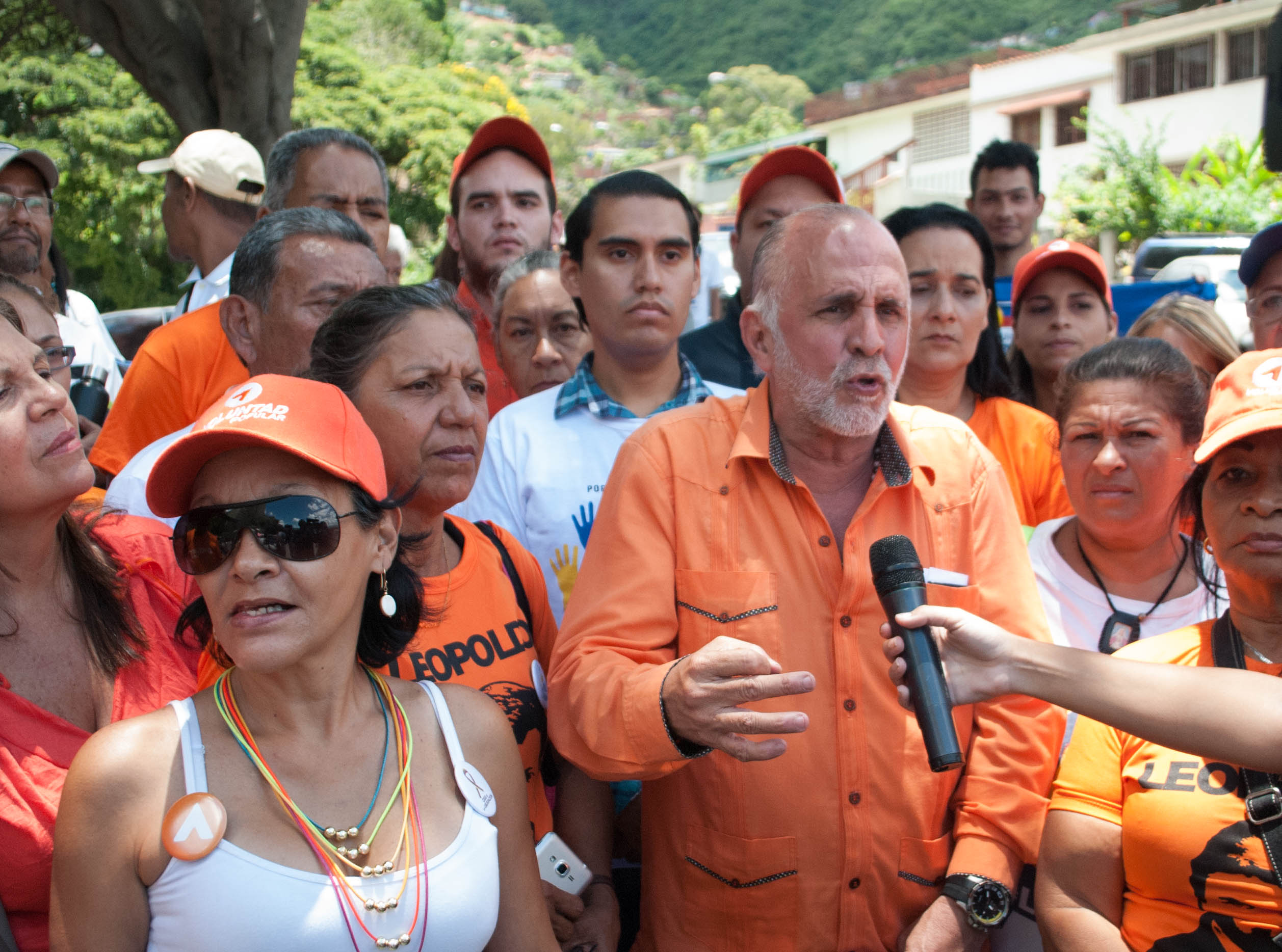 Voluntad Popular realizó casa por casa y jornada social a nivel nacional