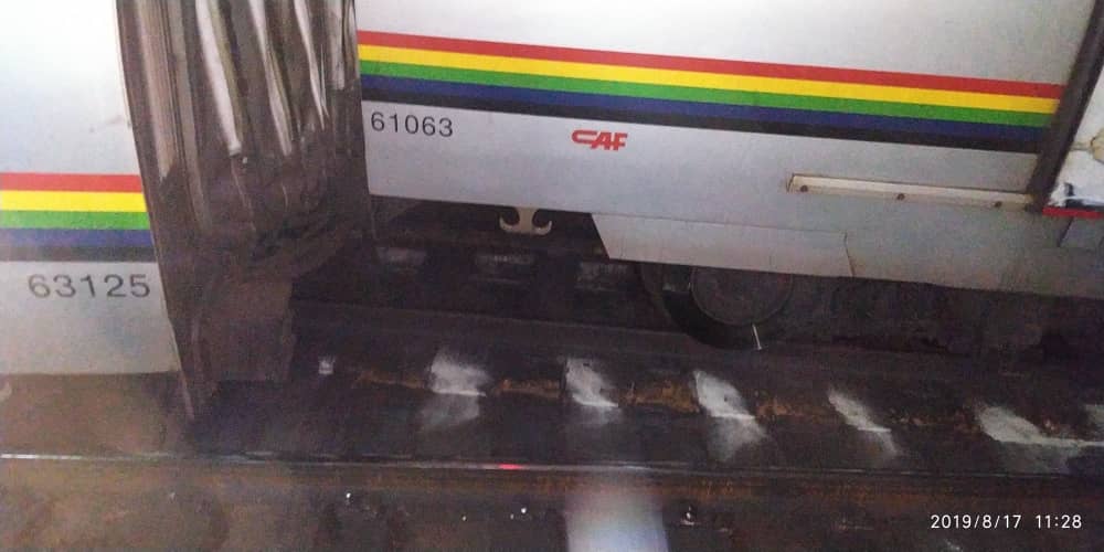 Ocho heridos en total deja el tren descarrilado del Metro de Caracas