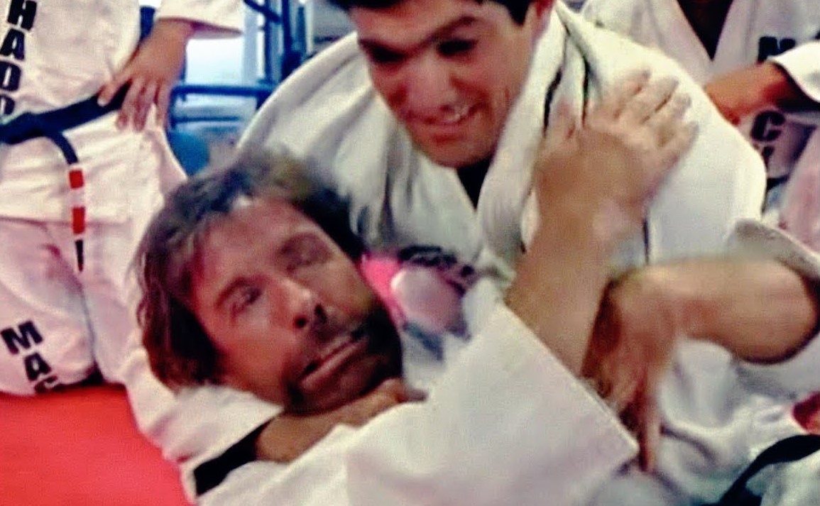 Aunque ud. no lo crea: El día que Chuck Norris recibió una paliza (video)