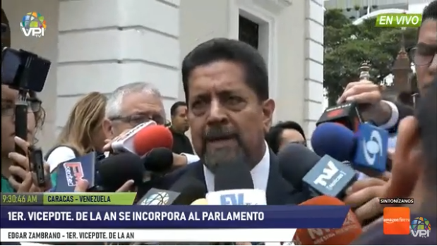 Edgar Zambrano: Los diputados de la otra bancada nunca debieron irse del Parlamento