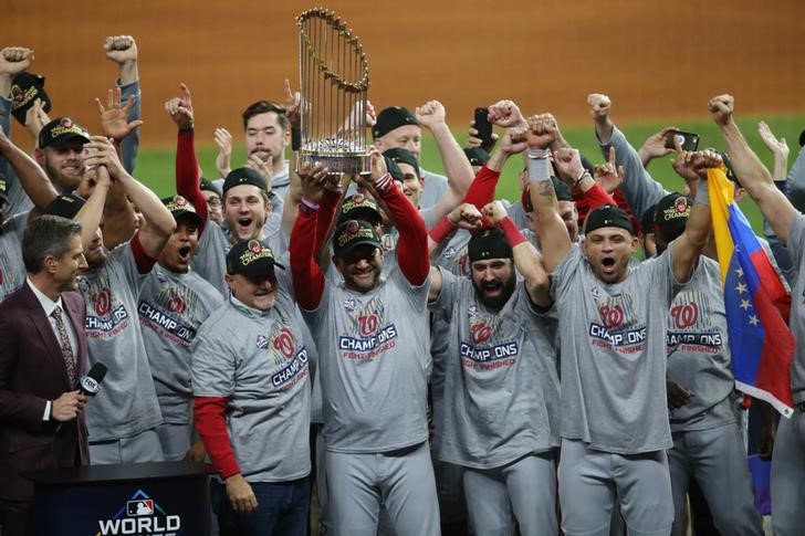 Los venezolanos que se consagraron campeones con los Nacionales en la Serie Mundial