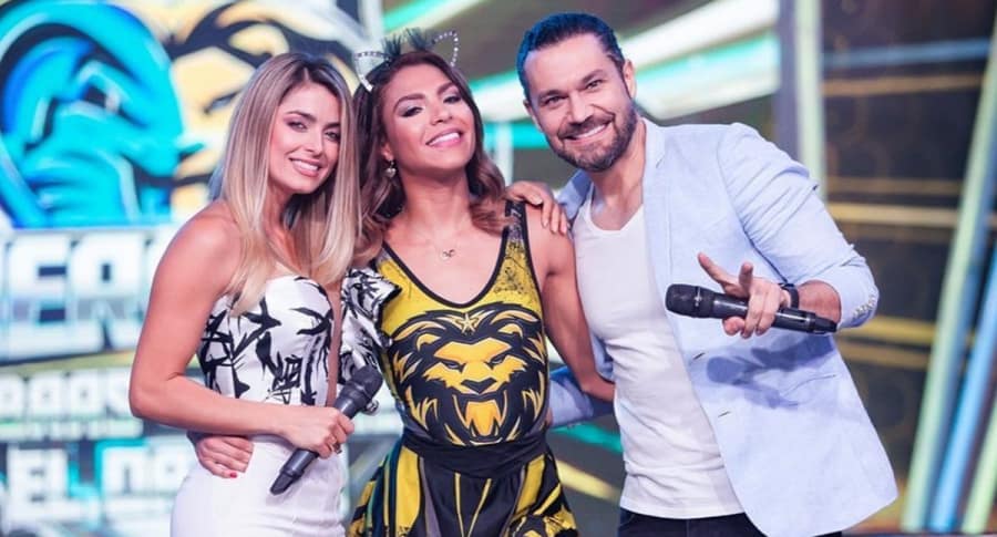 Sancionaron a pareja participantes de reality por acto “cochino en una esquina del set”