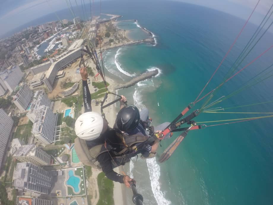 El Litoral Central desde las alturas: La aventura de volar en parapente (Fotos)