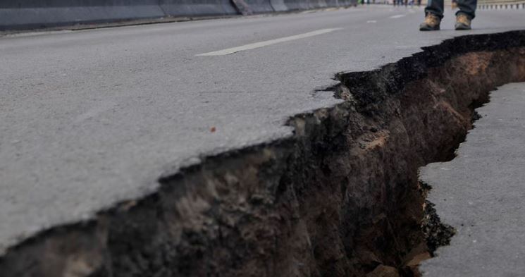 Temblor de magnitud 5,2 sacude centro de Chile y se siente en Santiago