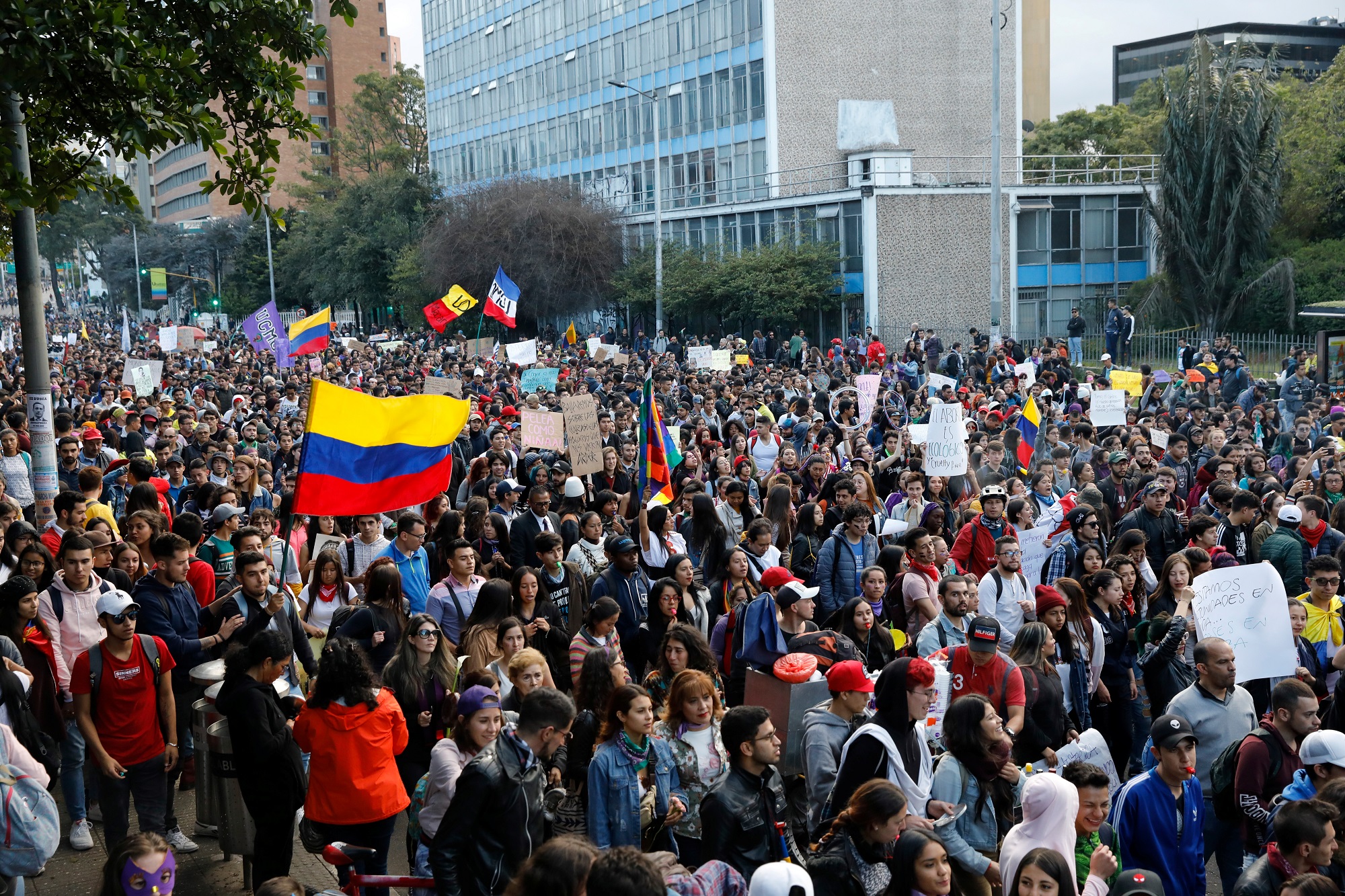 Las protestas amenazan confianza de los inversionistas en Colombia