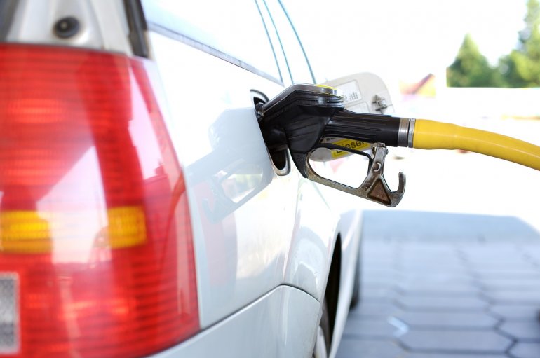 Habitantes de El Junquito se enfrentaron a esbirros de la GNB exigiendo el suministro de gasolina (Video)