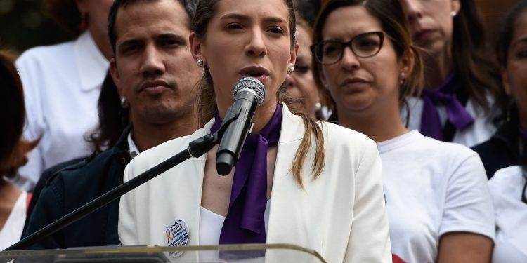 Fabiana Rosales rindió tributo a víctimas de la tragedia de Vargas al cumplirse 20 años del desastre natural