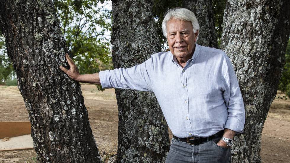 Felipe González: “El capitalismo triunfante está destruyéndose a sí mismo”