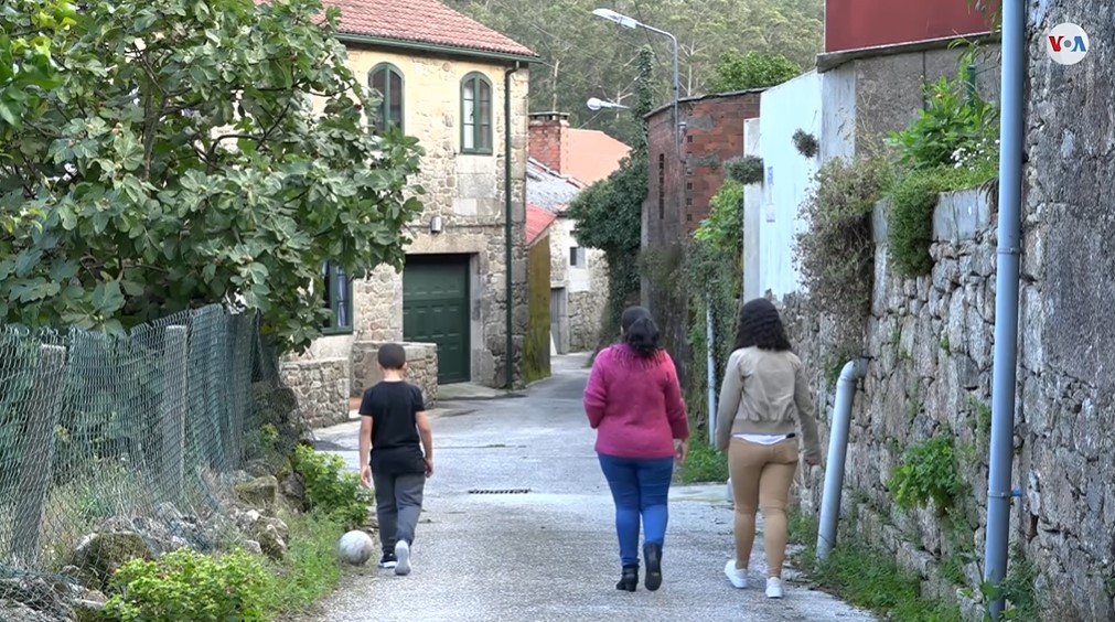 Los niños venezolanos que necesita Galicia (video)