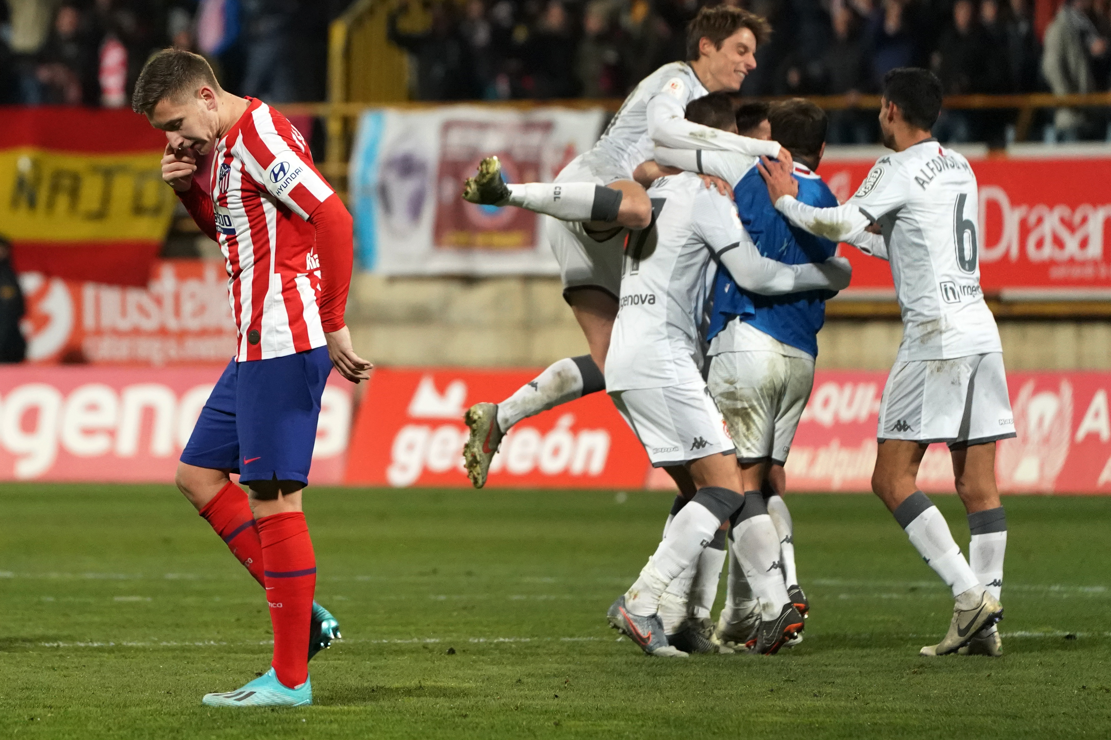 Atlético de Madrid quedó eliminado de la Copa del Rey por un equipo de tercera división