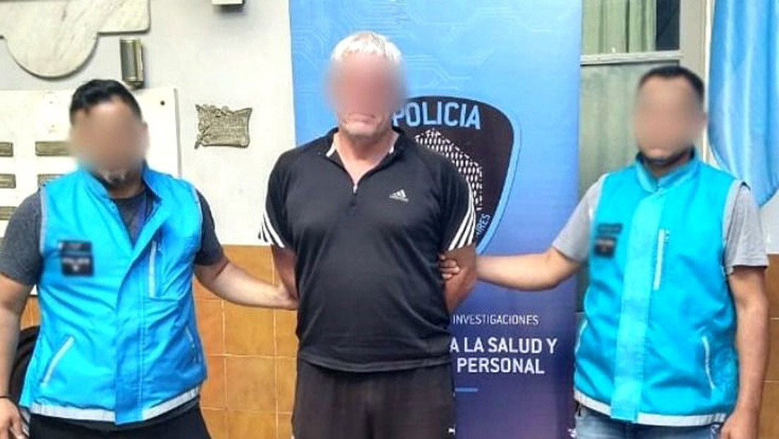 Le colocaron los ganchos a un árbitro mientras dirigía un partido de fútbol: Abusó 41 veces de una joven