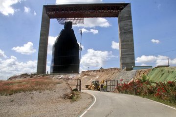 Rehabilitan monumento al Manto de María en Barquisimeto para el #14Ene