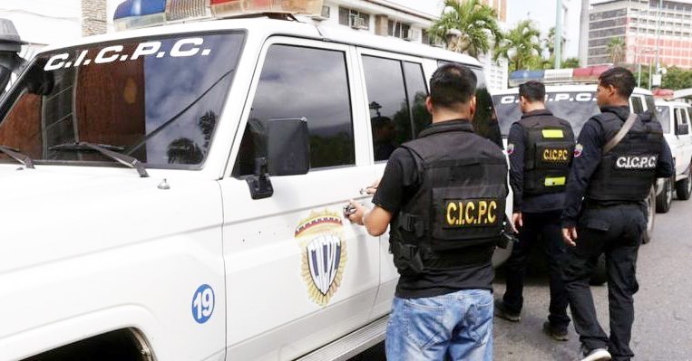 Privados de libertad padrastro y madre que mataron a niña de dos años