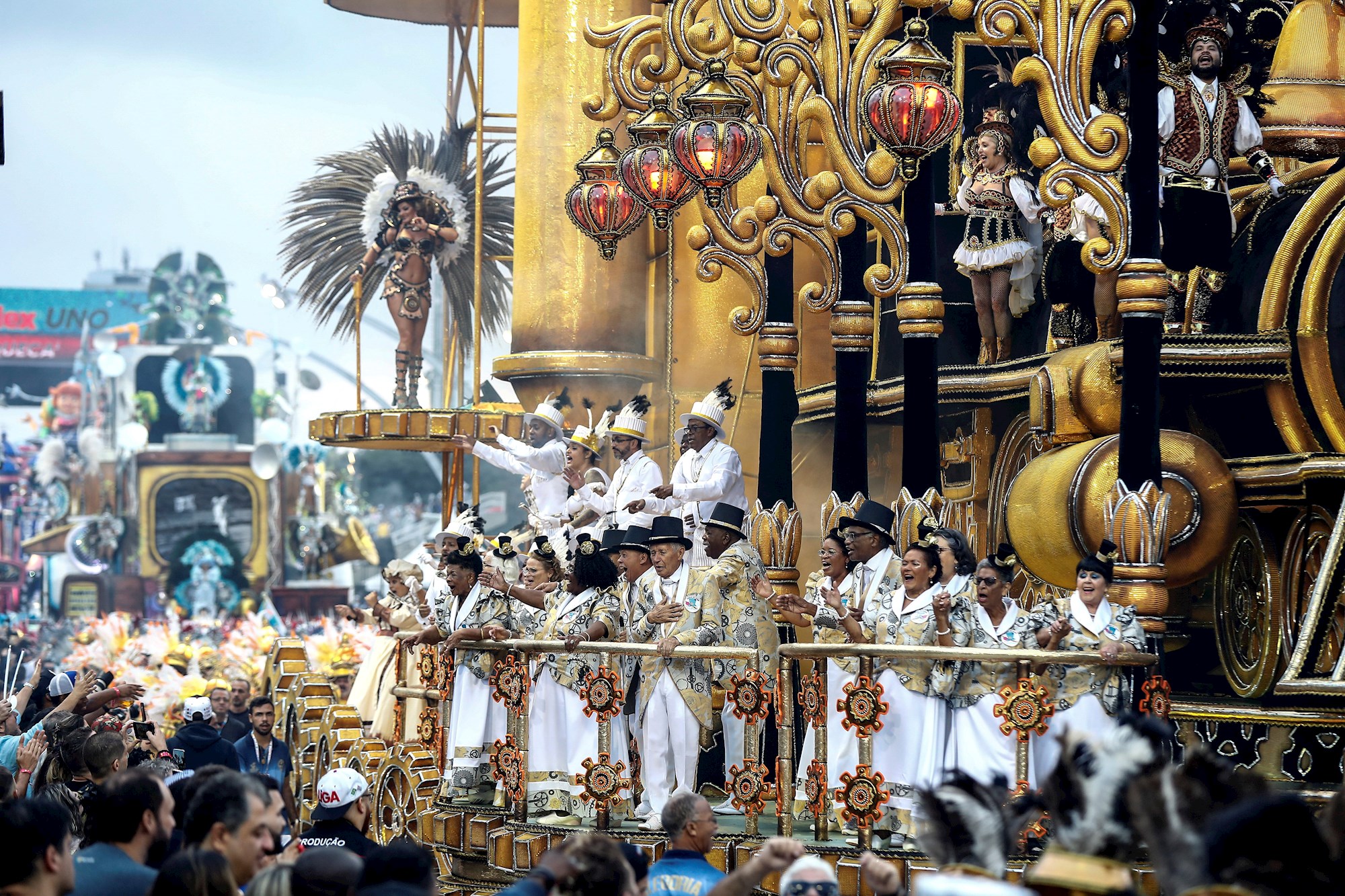 El doloroso ¿y ahora, qué? de los trabajadores del carnaval en Río