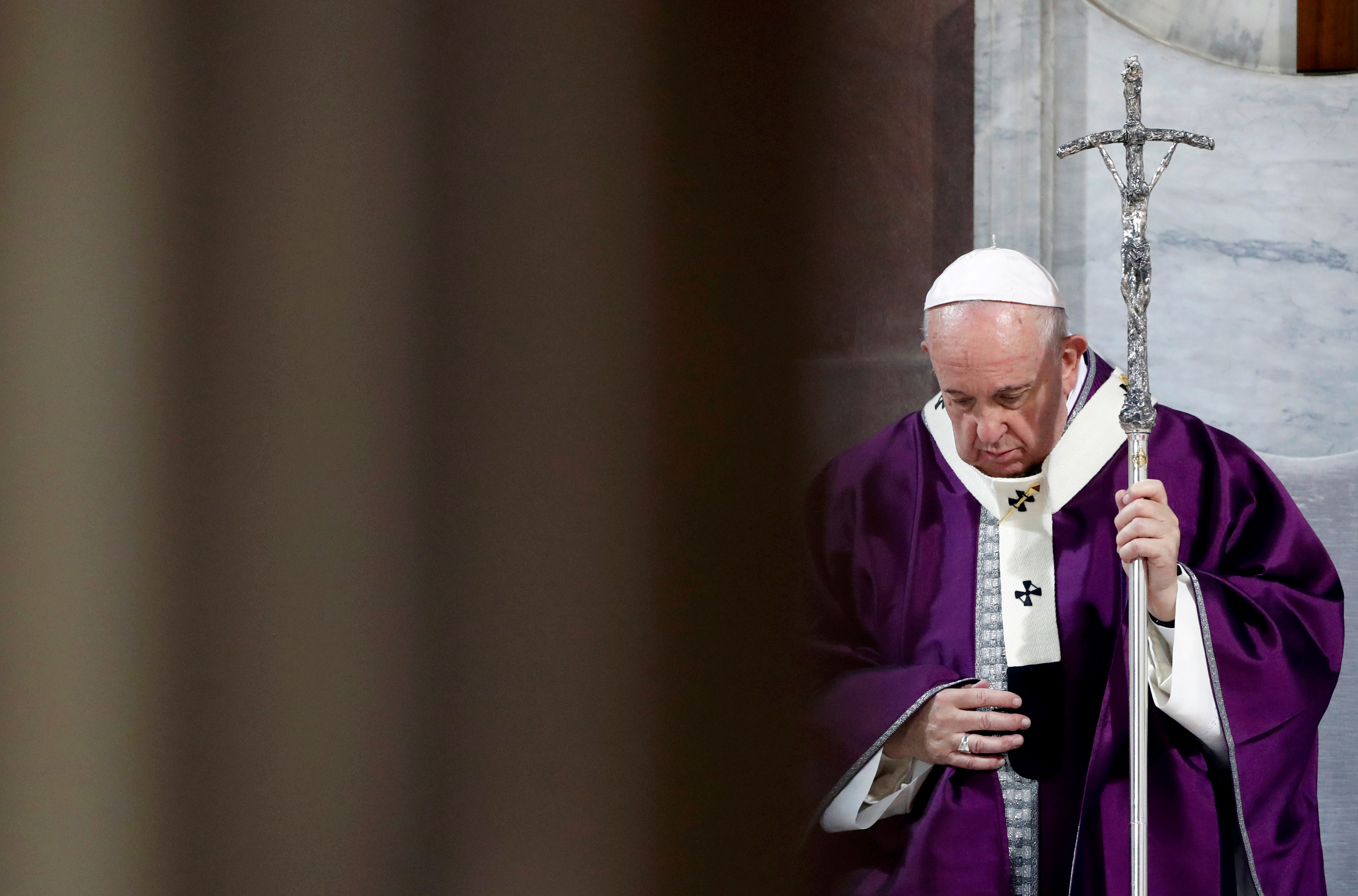 El papa Francisco animó al mundo a resguardarse en estos momentos duros de coronavirus