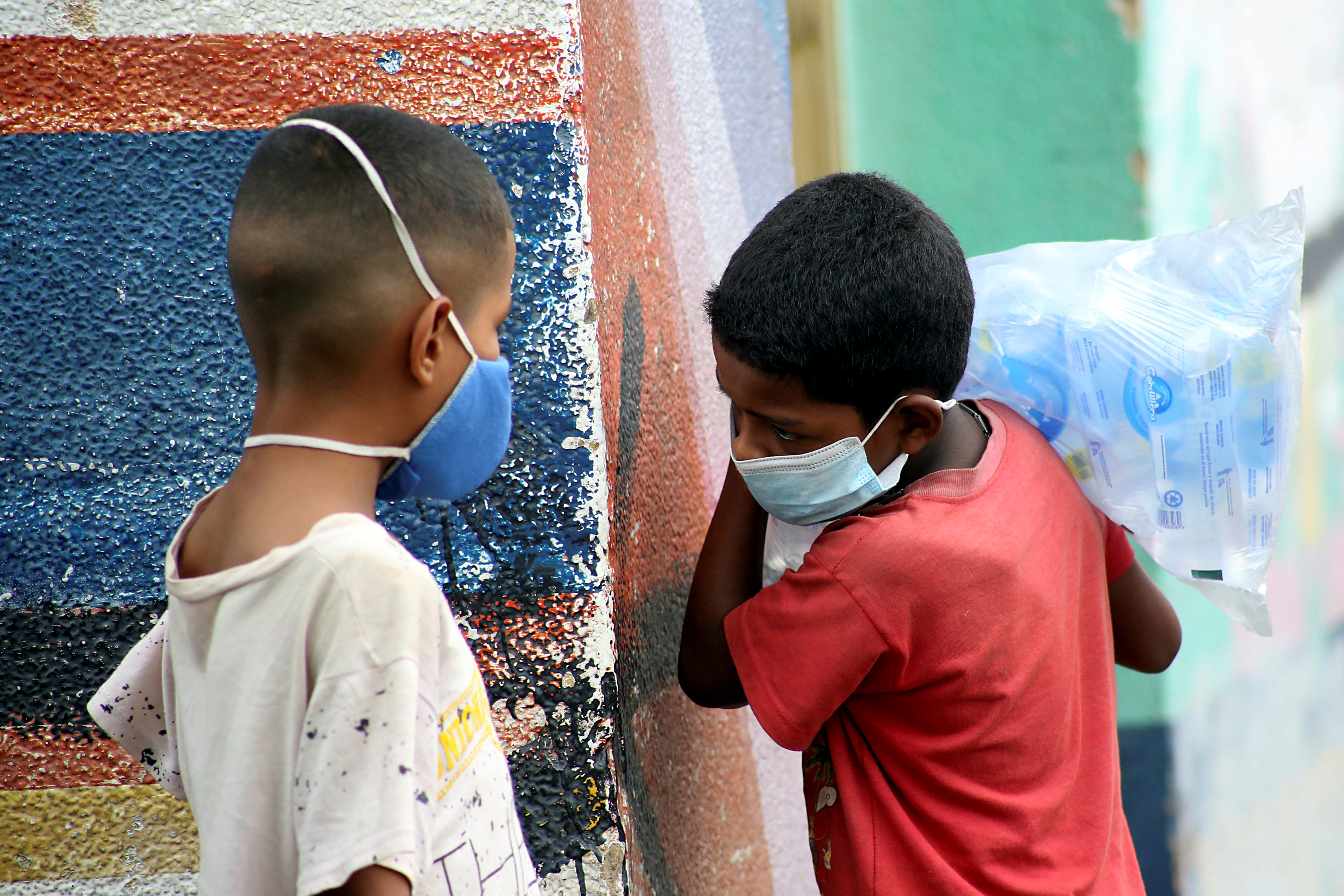 Niños no acompañados: Cruda realidad de la crisis migratoria de Venezuela