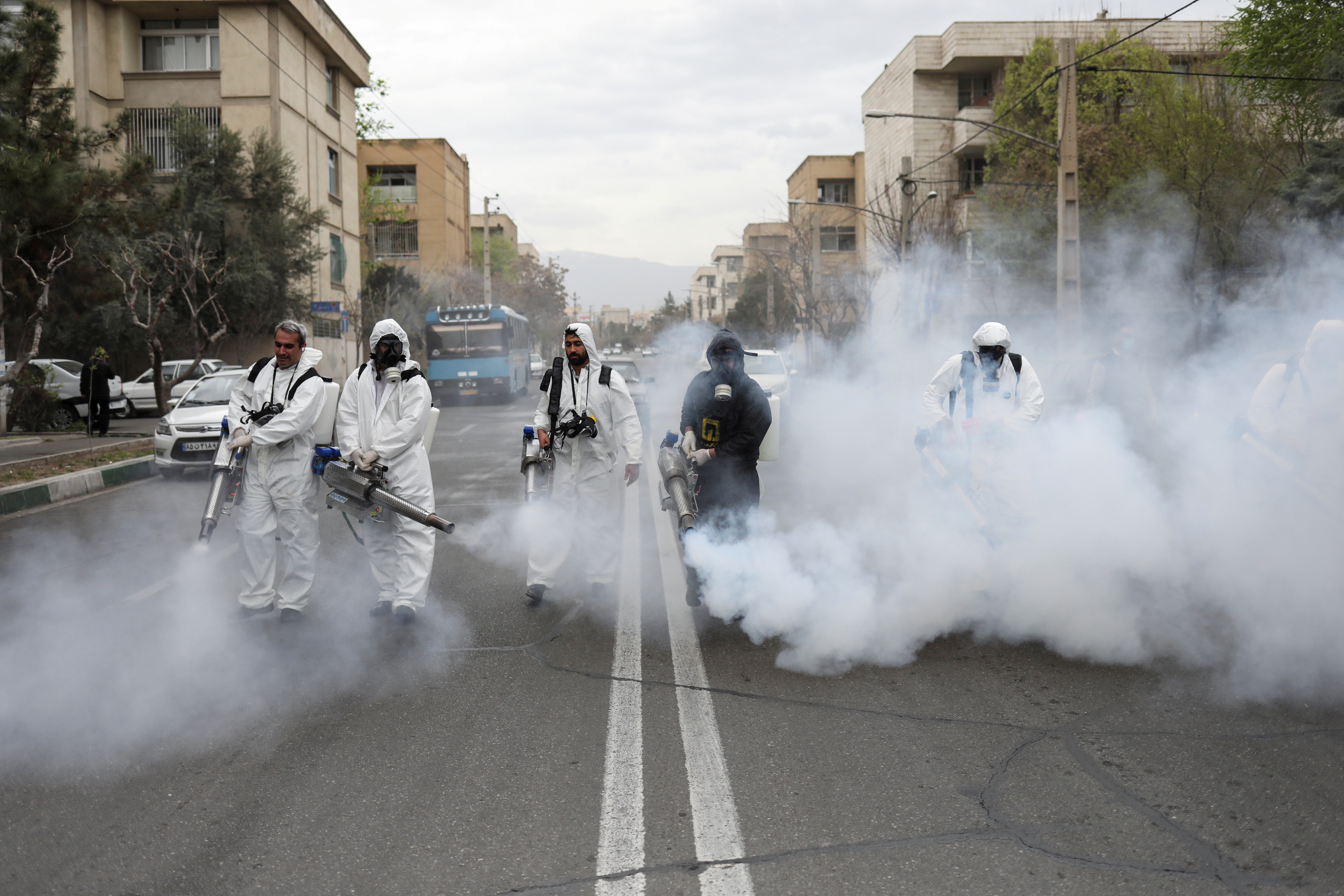 Irán anuncia 129 muertos por coronavirus