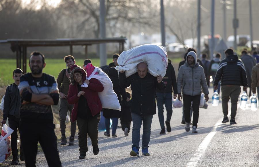 Los refugiados, un arma política poco eficaz de Turquía en medio del Covid-19