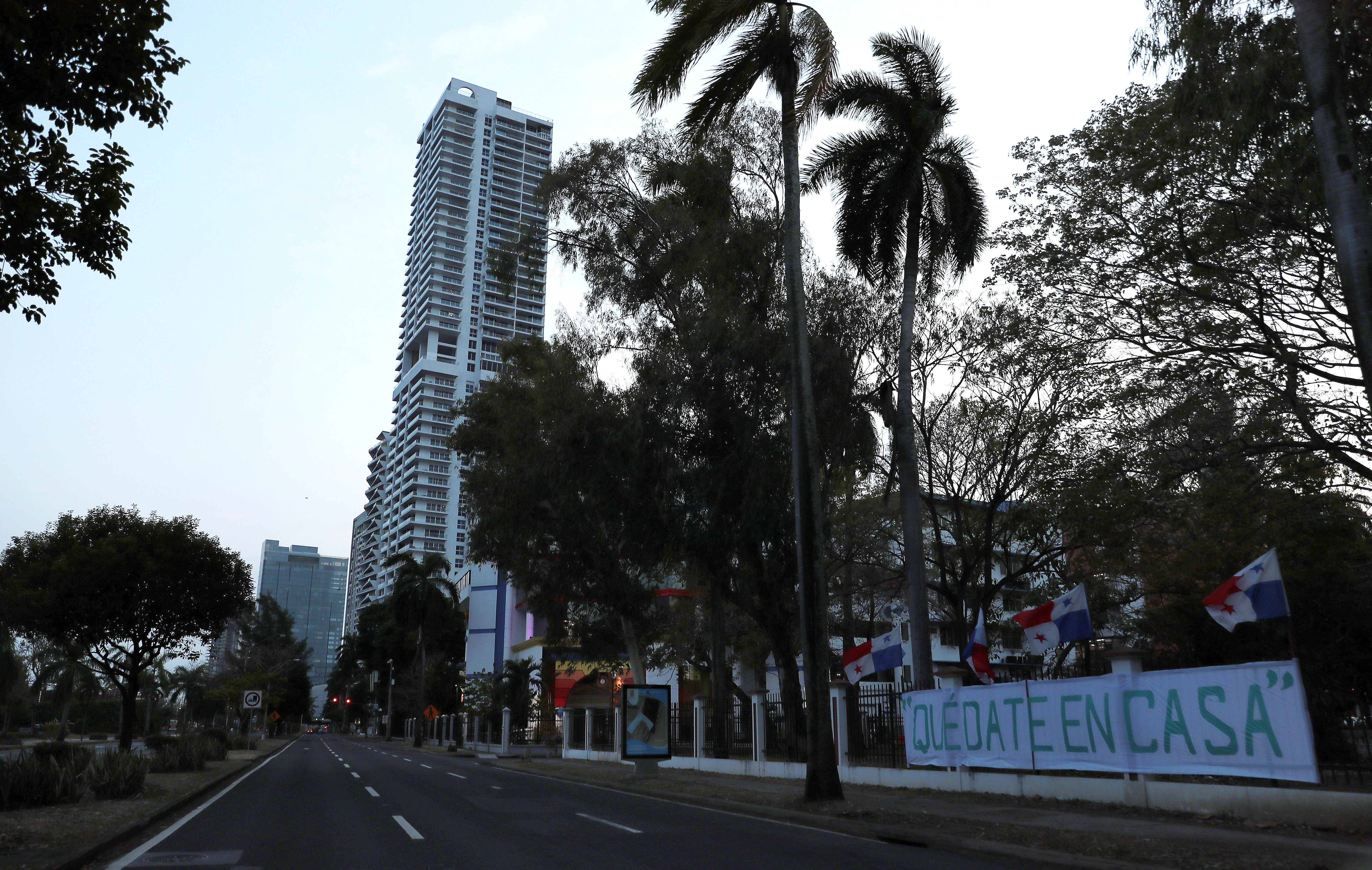 Panamá registra un total de 1.317 casos confirmados de coronavirus y la cifra de decesos sube a 32