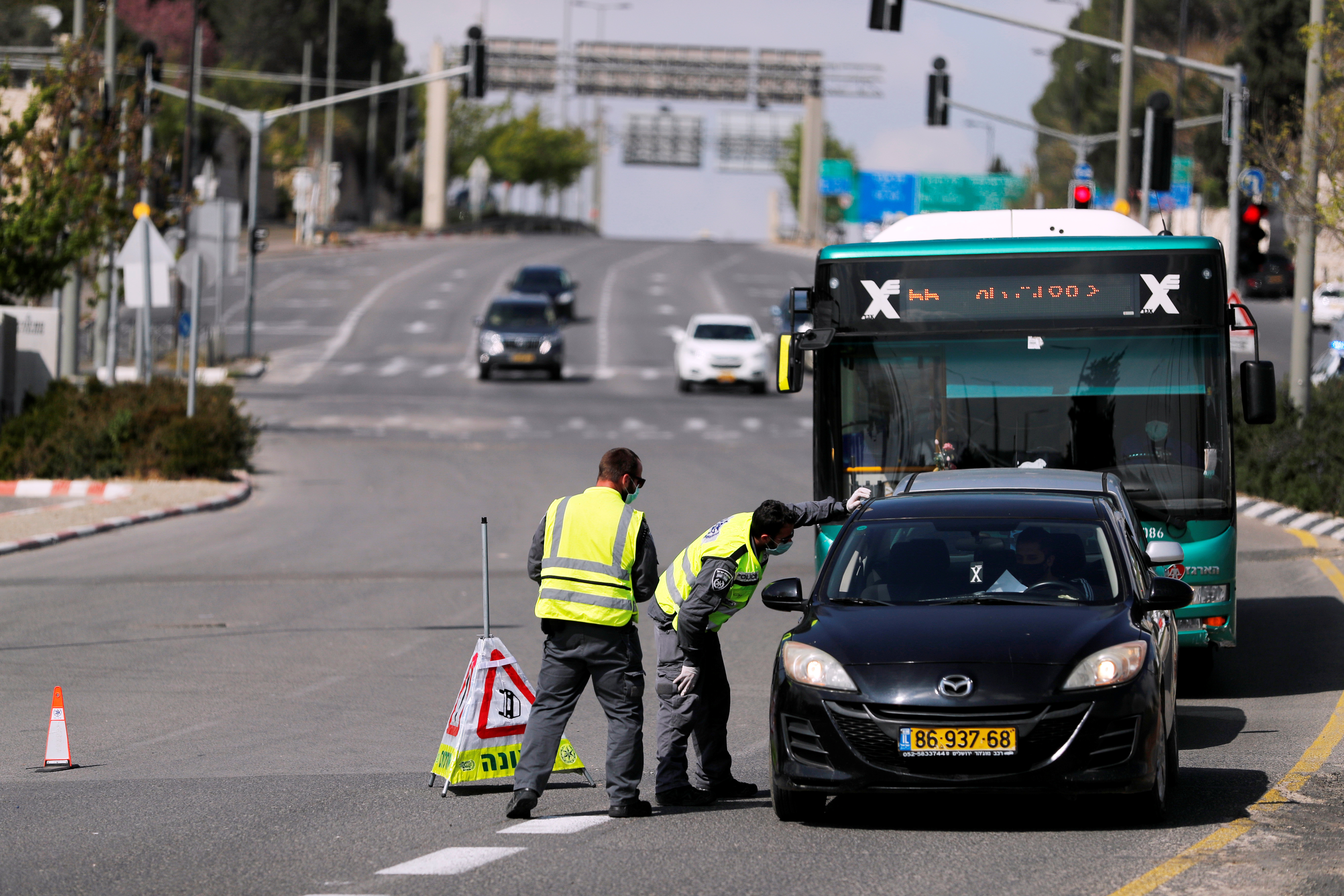 Un plan en cuatro fases para volver a la normalidad en Israel