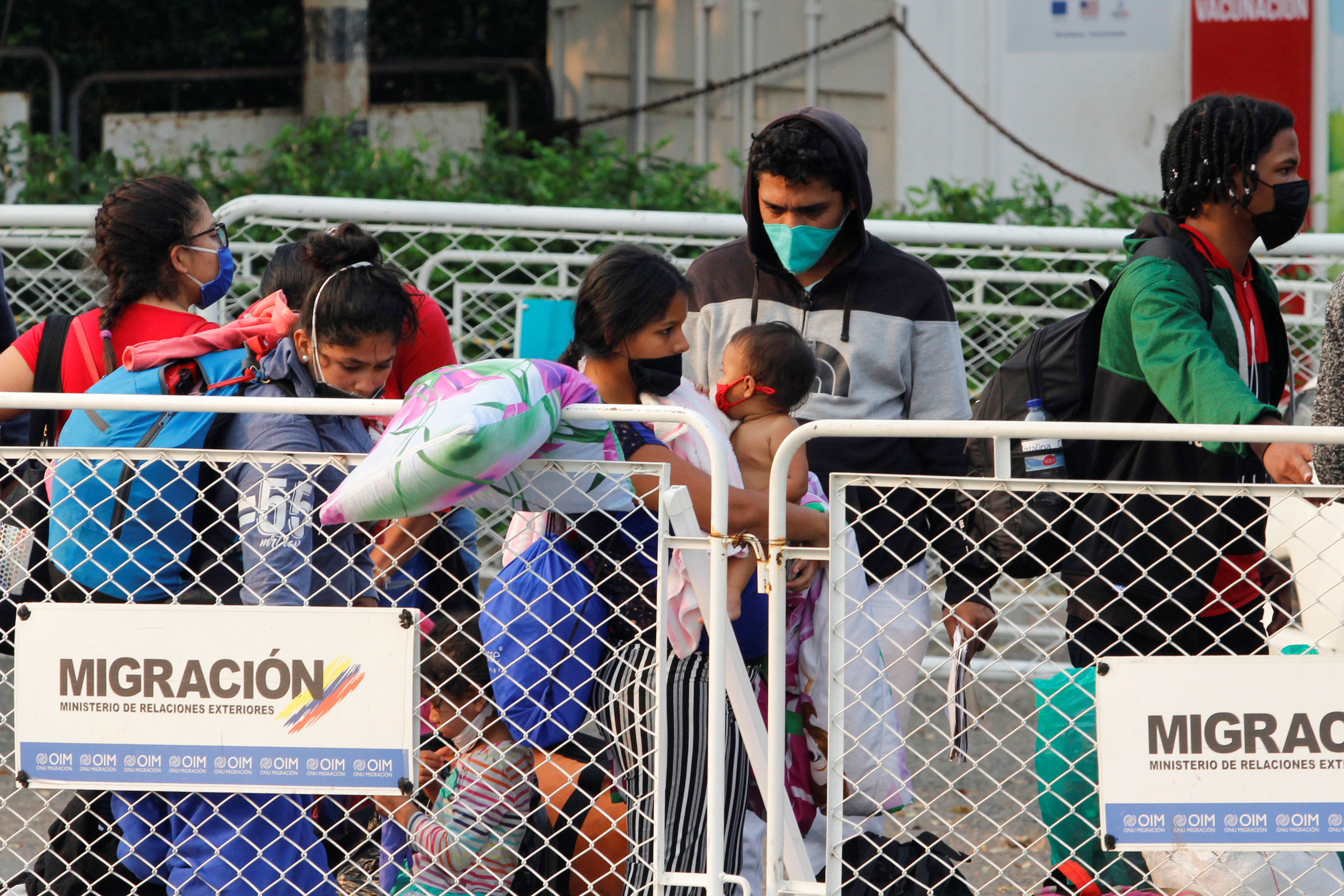 El régimen de Maduro permitirá el acceso de al menos 200 venezolanos a través del puente Simón Bolívar