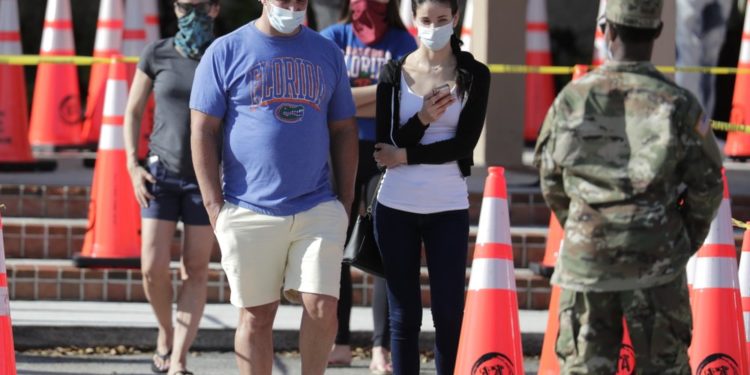 Las condiciones de trabajo de los reporteros en todo el mundo se han deteriorado durante la pandemia (Video)