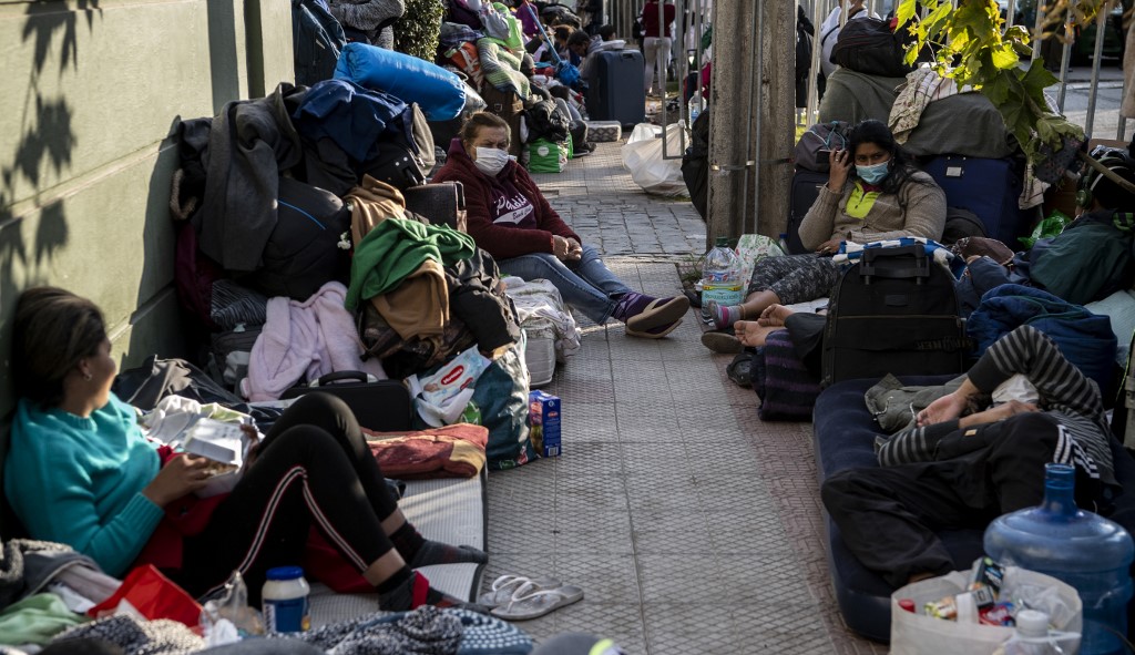 Chile expulsó a 56 migrantes venezolanos acusados de ingresar ilegalmente