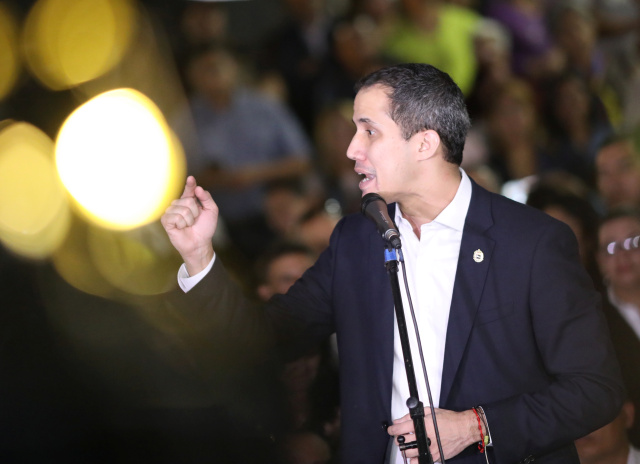 Guaidó y el expresidente de Costa Rica, Óscar Arias debatieron sobre la crisis en el foro “Encuentro por Venezuela”