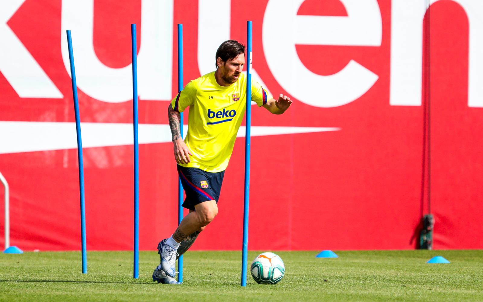 La plantilla del Barça vuelve a entrenarse tras 56 días de cuarentena (FOTOS)